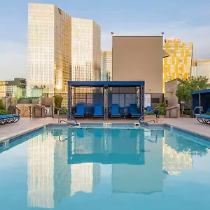 3* Hotel Polo Towers
