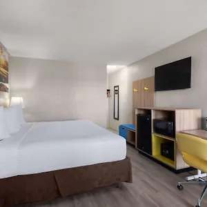 2* מלון Days By Wyndham Airport Near The Strip